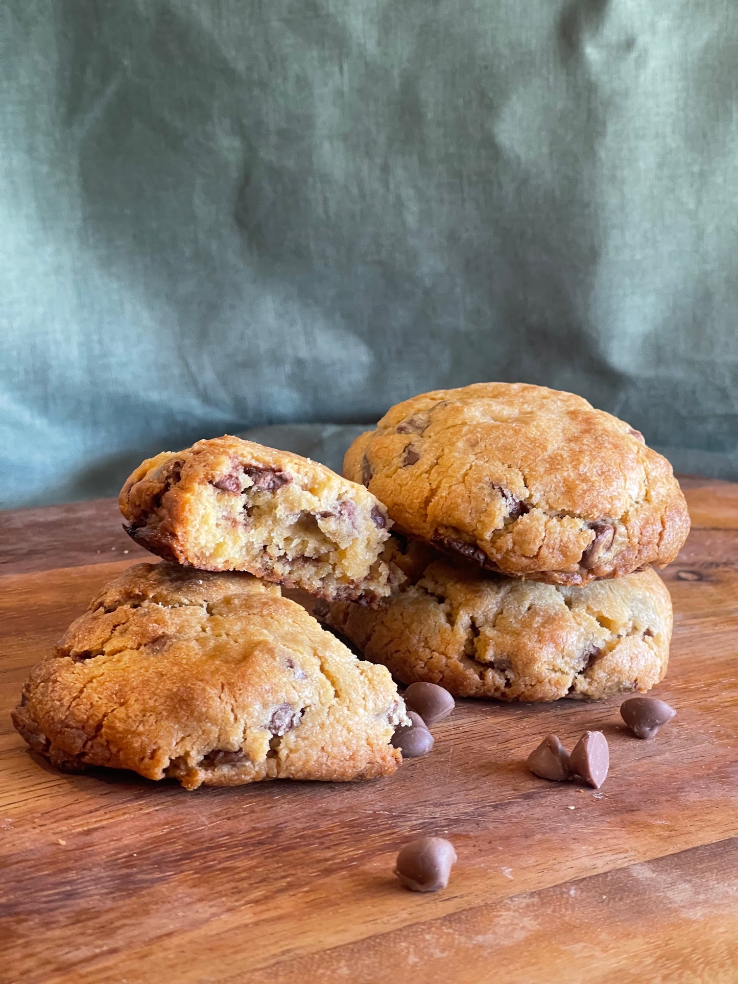 Chocolate Chip New York Cookies